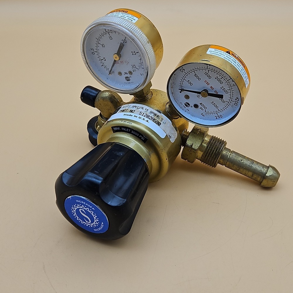 Scott Specialty Gases Gas Regulator Model 51202A590